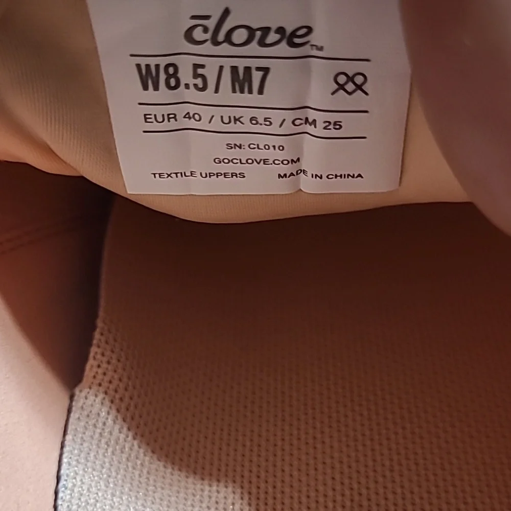 Clove Limited Edition Quartz Nursing Sneakers Size 8.5 and 8 Women’s - Picture 7 of 8